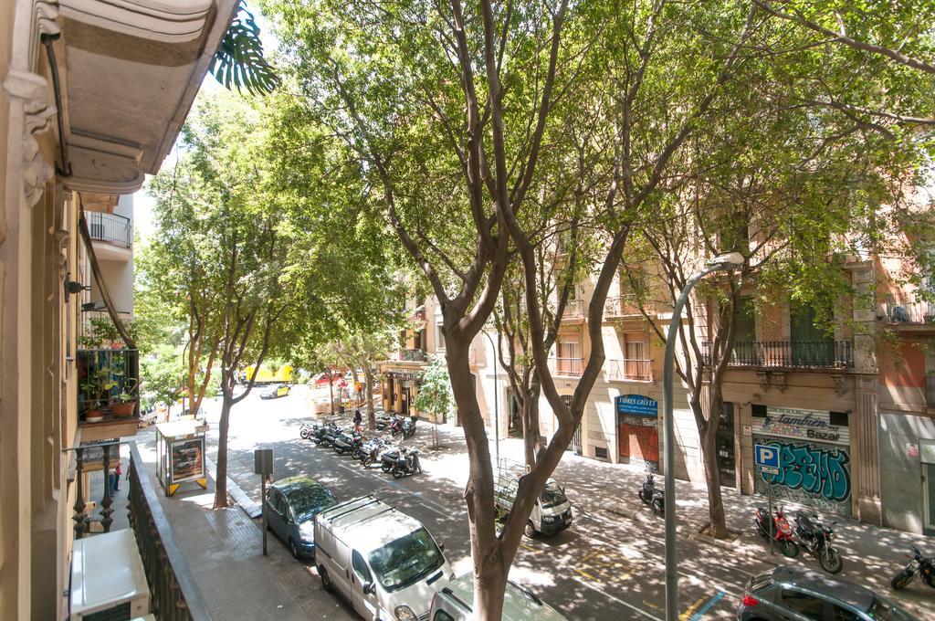 Weflating Sant Antoni Market Barcelona Bagian luar foto